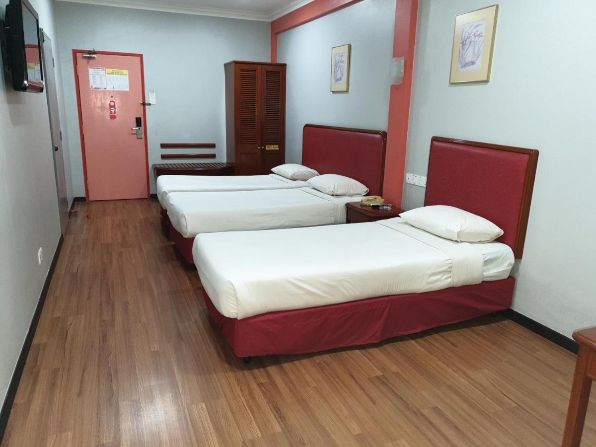Classic Boutique Hotel Kuantan Exteriör bild