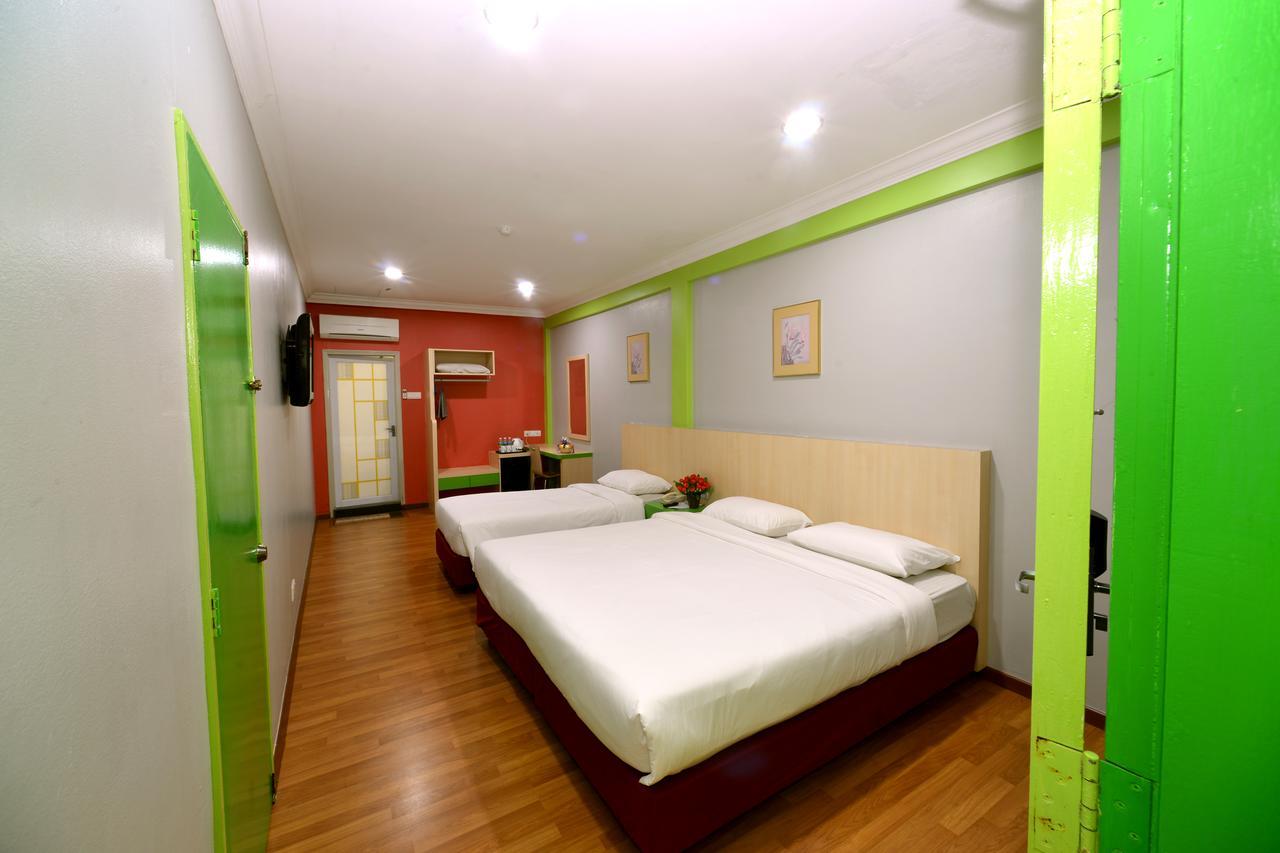 Classic Boutique Hotel Kuantan Exteriör bild