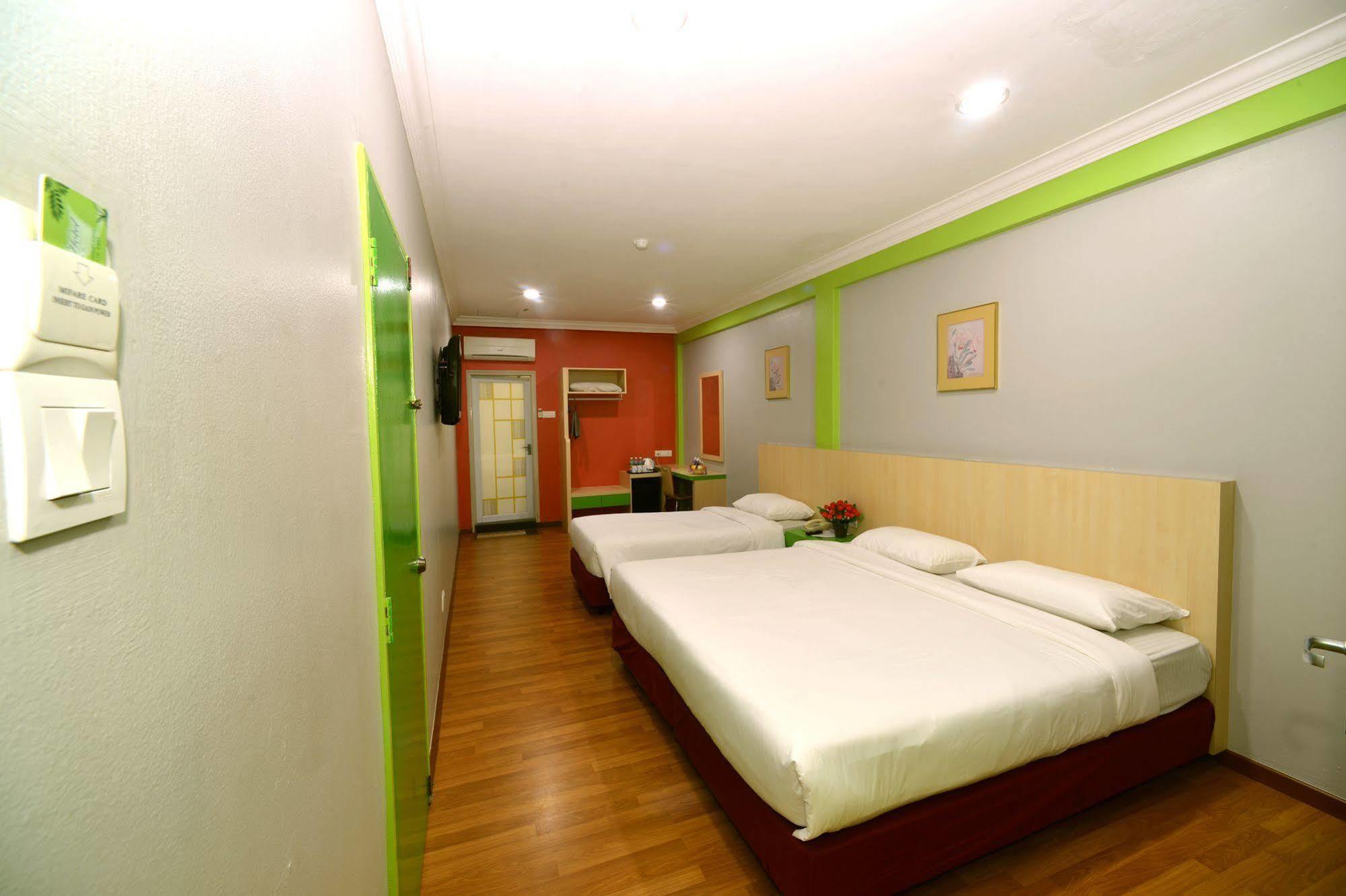 Classic Boutique Hotel Kuantan Exteriör bild