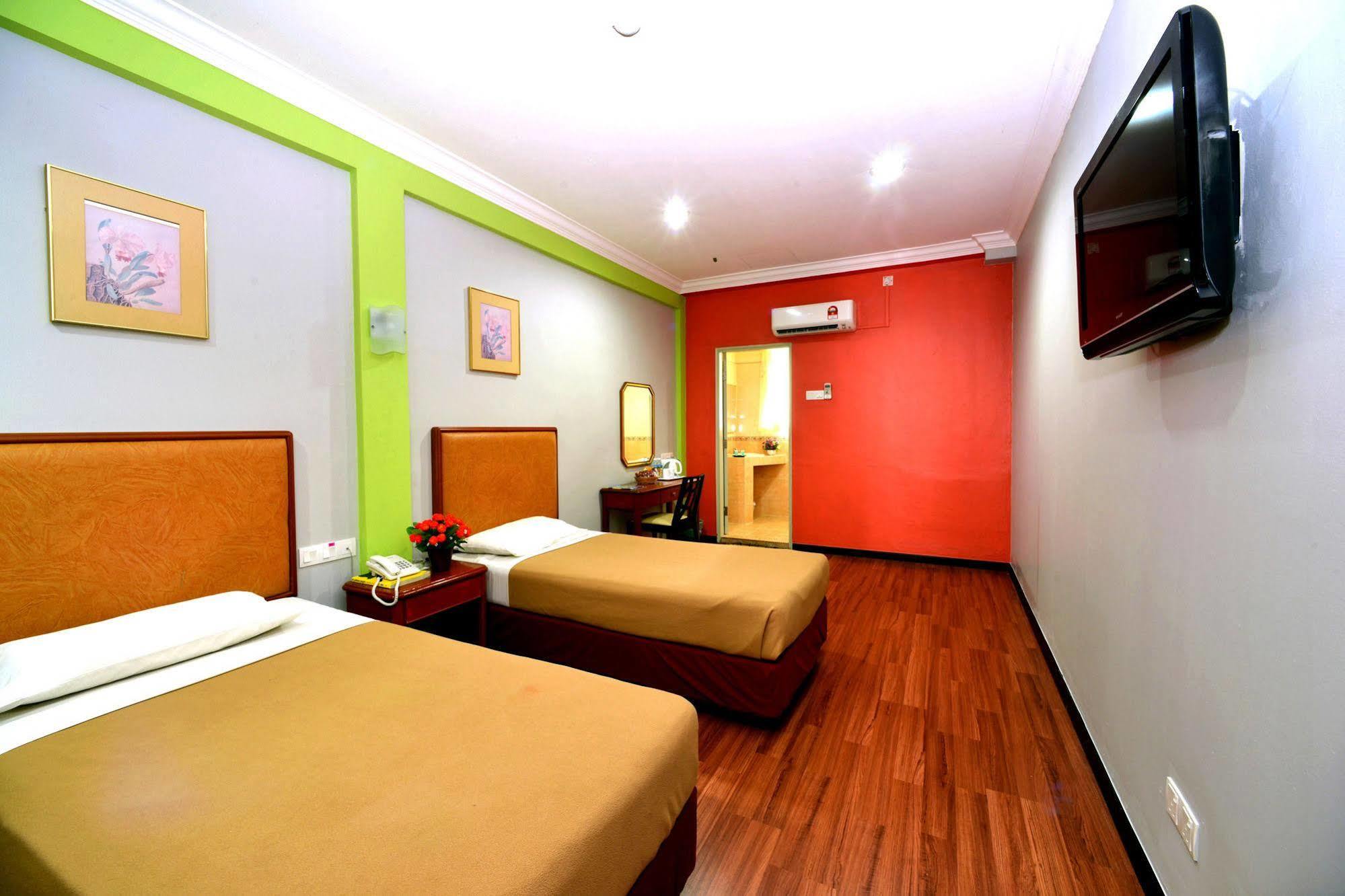 Classic Boutique Hotel Kuantan Exteriör bild